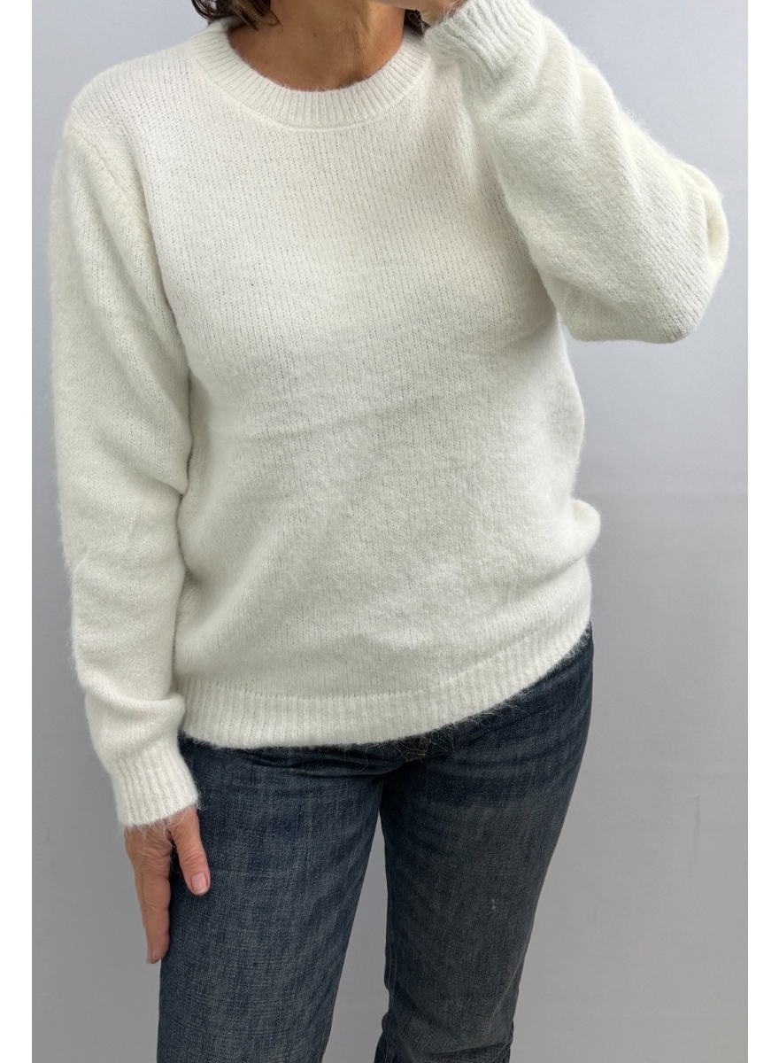 Fuzzy trui met ronde hals off-white (E-182)