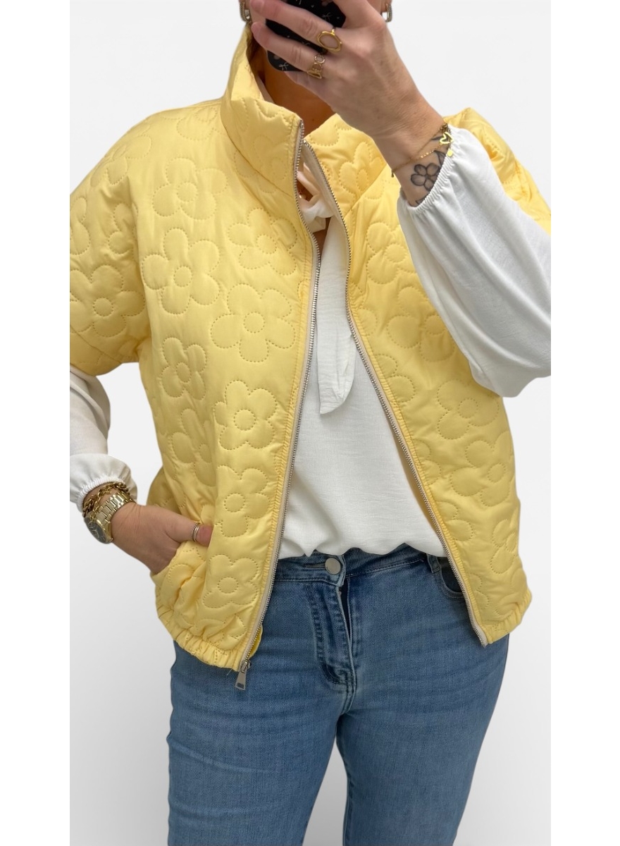 Bodywarmer met bloemen motief geel