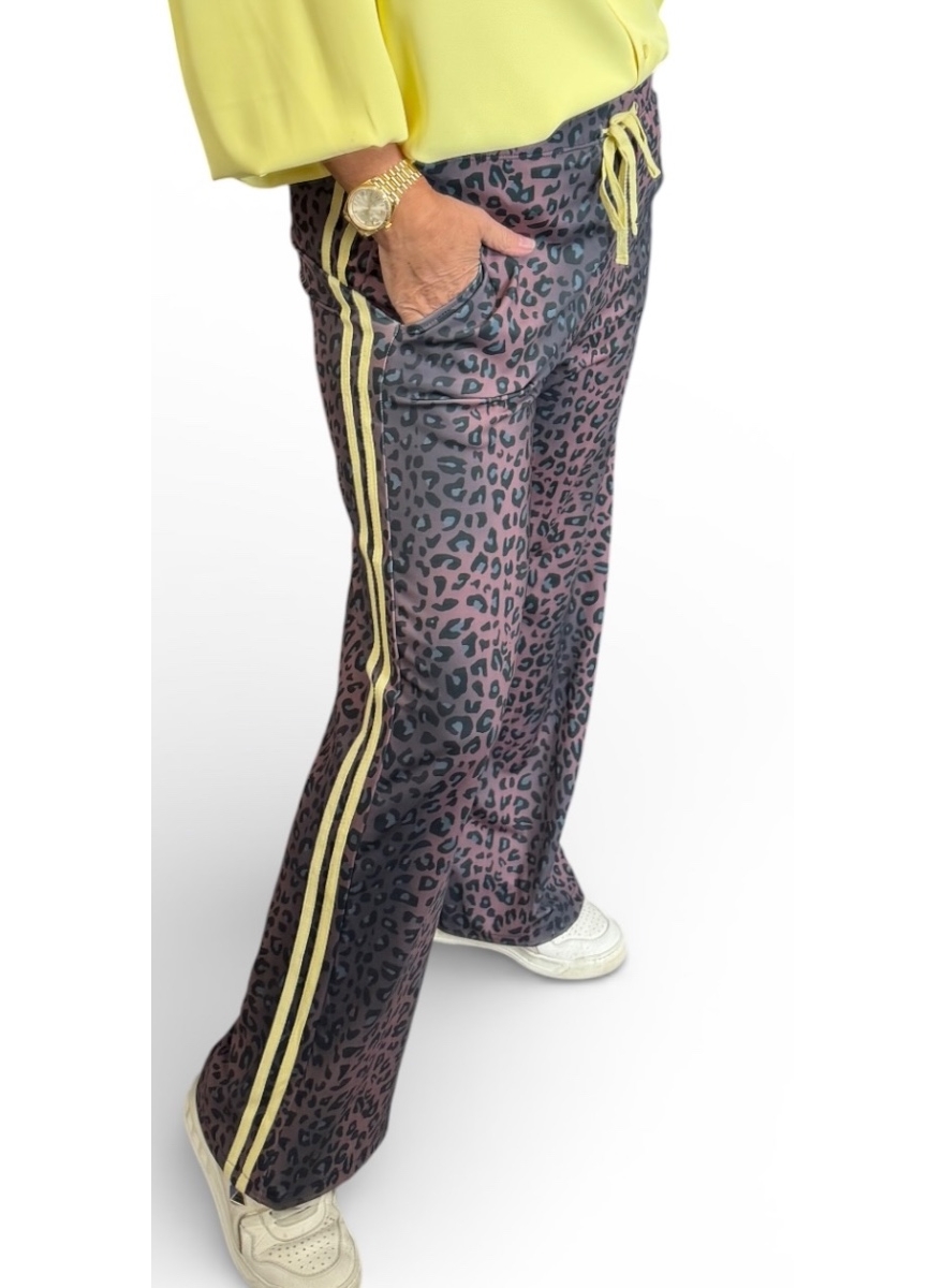 Travelstof panterprint broek met koord geel