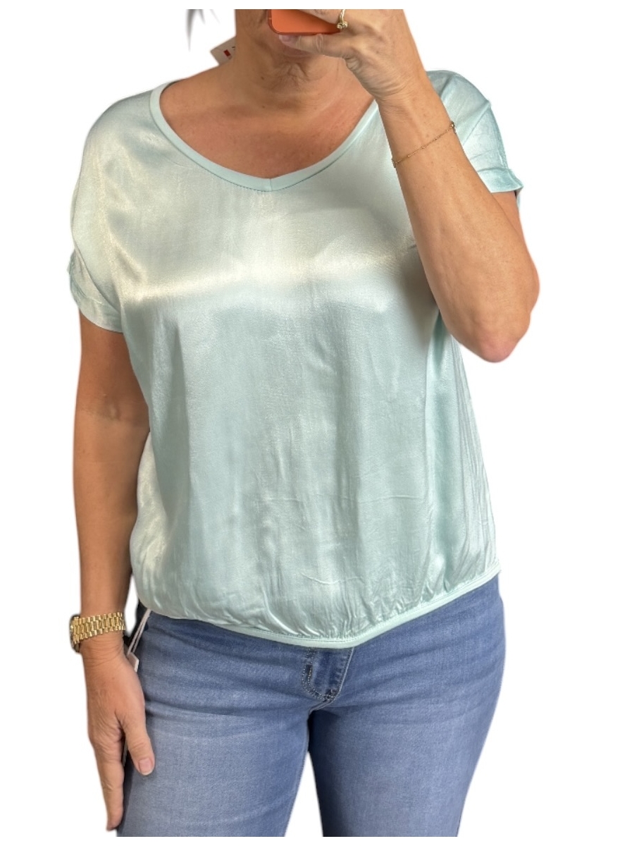 Shirt met satijn-look voorzijde Livia mint