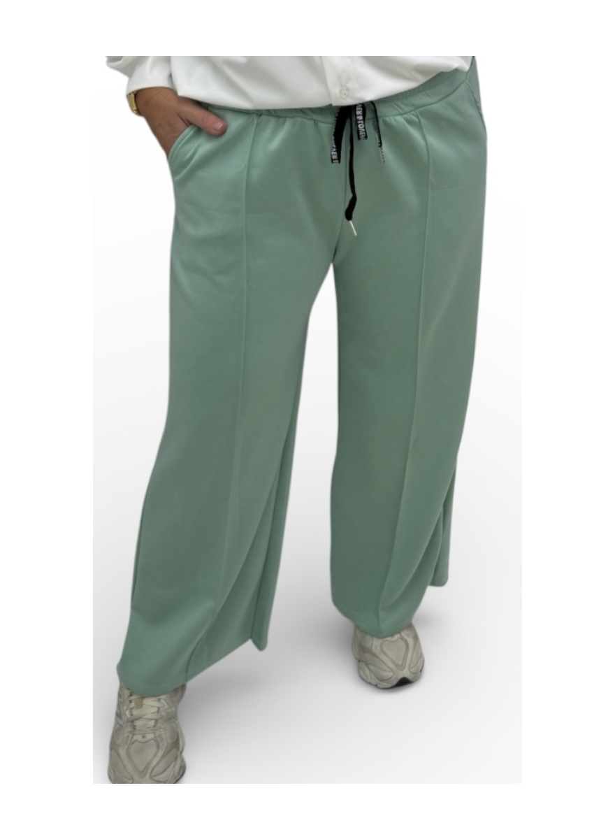 Broek met koord love forever groen swd