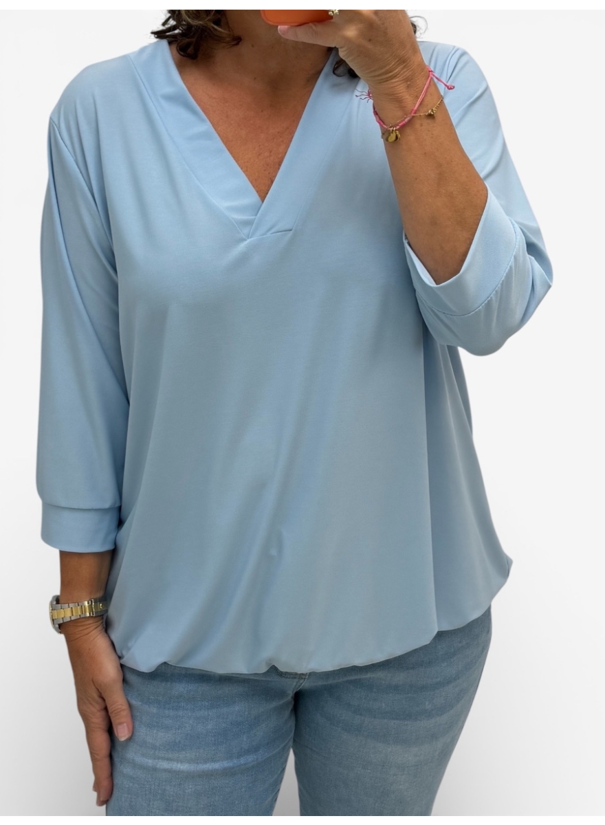 basic lange mouwen shirt v hals mieke licht blauw