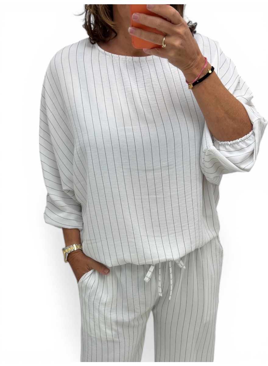 Blouse met vleermuis mouw en strepen Pleun off-white