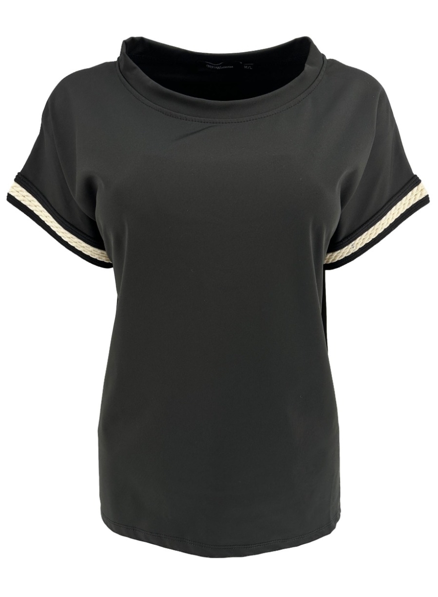 Travelstof shirt met KABEL biesje aan de mouw Lou zwart. ttsb