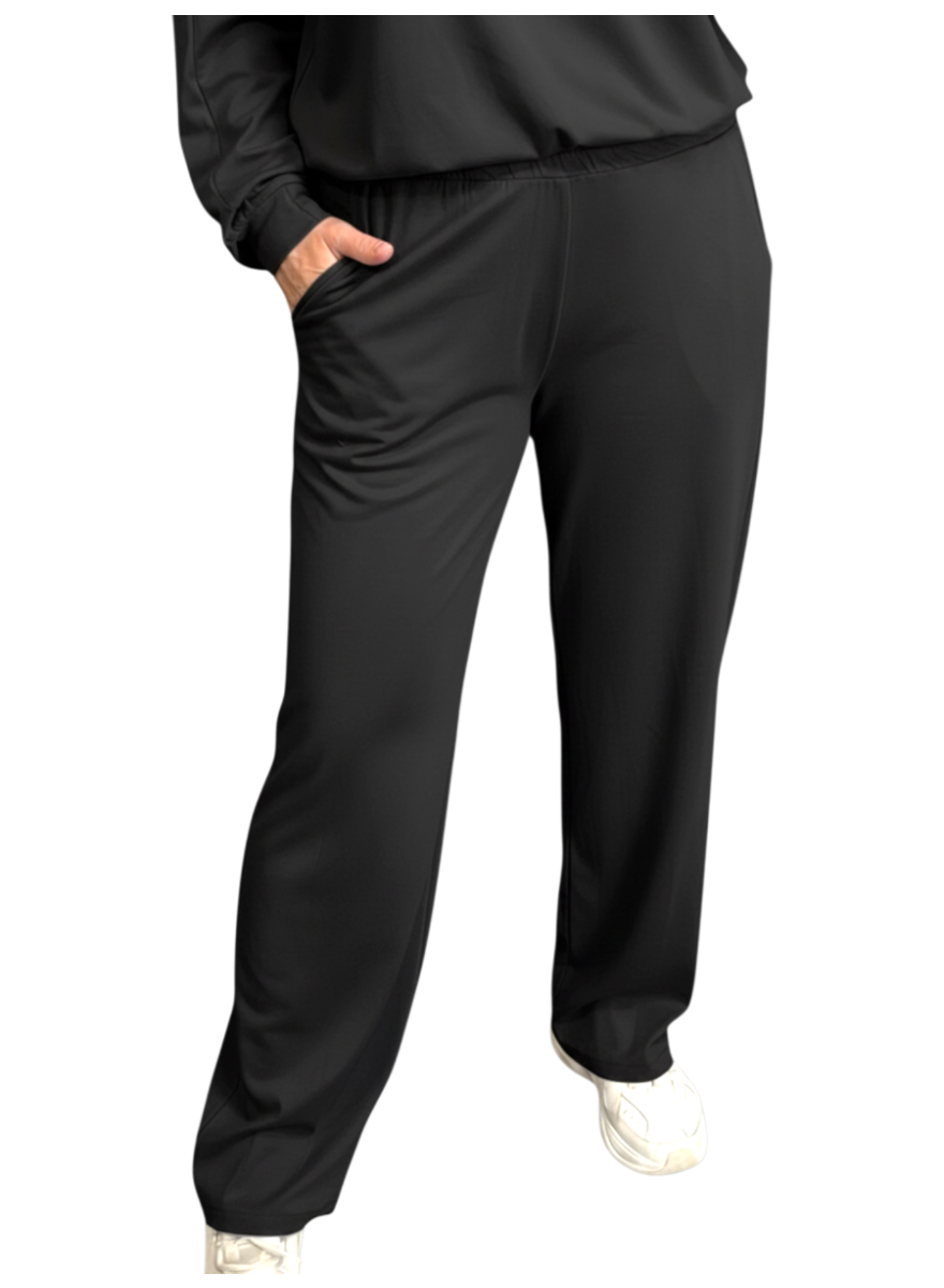 Travelstof broek met geplooide broek Juultje zwart (TVB)