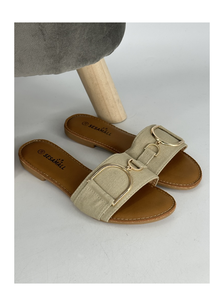 Gouden slippers 2025