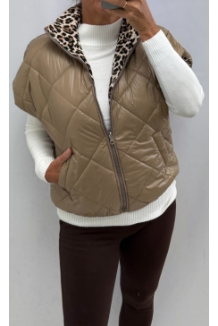 Mouwloos panterprint bodywarmer met 2 zijdes taupe