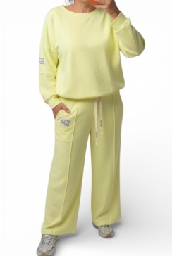 2-delig set met LANGE MOUW life isn't perfect geel