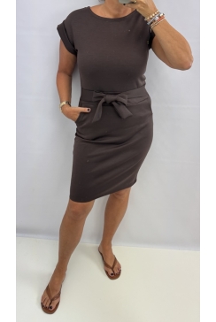 Strik koord jurk met zakjes Patries bruin