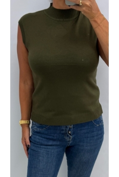 Mouwloos truitje met turtleneck army (AB-10)