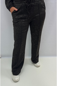 Broek van sweatstof met maten Pammie panterprint bruin