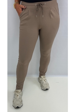Soft broek met aansluitende broekspijp Angelia leafless tree (HY371)