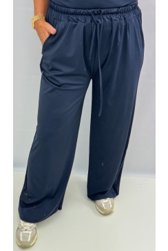Broek met elastische taille en koord Jess donker blauw. btsb