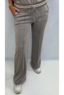 Travelstof broek met rechte broekspijp en bies Blizz taupe. btsb