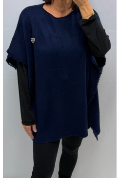 Poncho met ruit details en heart Corrie donker blauw SALE. PTL