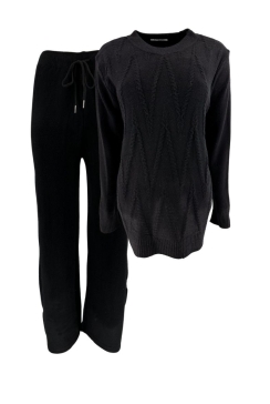 Fijngebreide set met trui en broek zwart (V-39)CMS