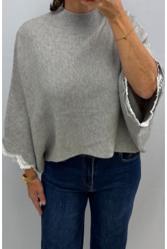Poncho met kant aan de mouw grijs (M0-4497L-BZ)