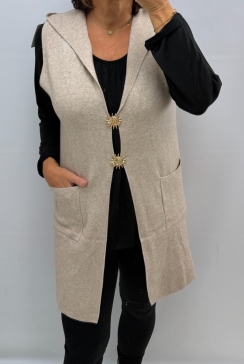 Lang mouwloos vest met capuchon Moon beige SALE. PTL