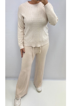 Fijngebreide set met ziggie trui en broek creme (HC-552)