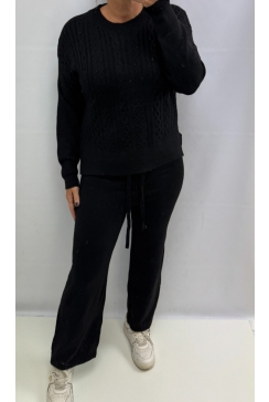 Fijngebreide set met kabel trui en broek zwart (HC-543)