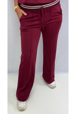Travelstof broek met rechte broekspijp en bies Blizz bordeaux. btsb