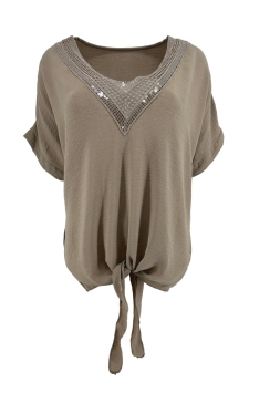 Blouse met knoop aan de onderzijde en lovertjes taupe