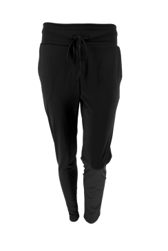 Travelstof broek met aansluitende broekspijp Bibi zwart.(btsb)