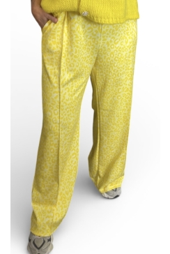 Travelstof broek met panterprint Pantera geel