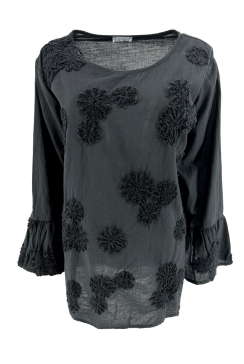 Blouse met trompet mouw fluffy flower zwart.  SALE