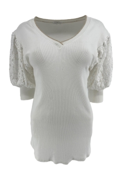 Truitje met kanten pofmouw en glitter boord Soof off-white